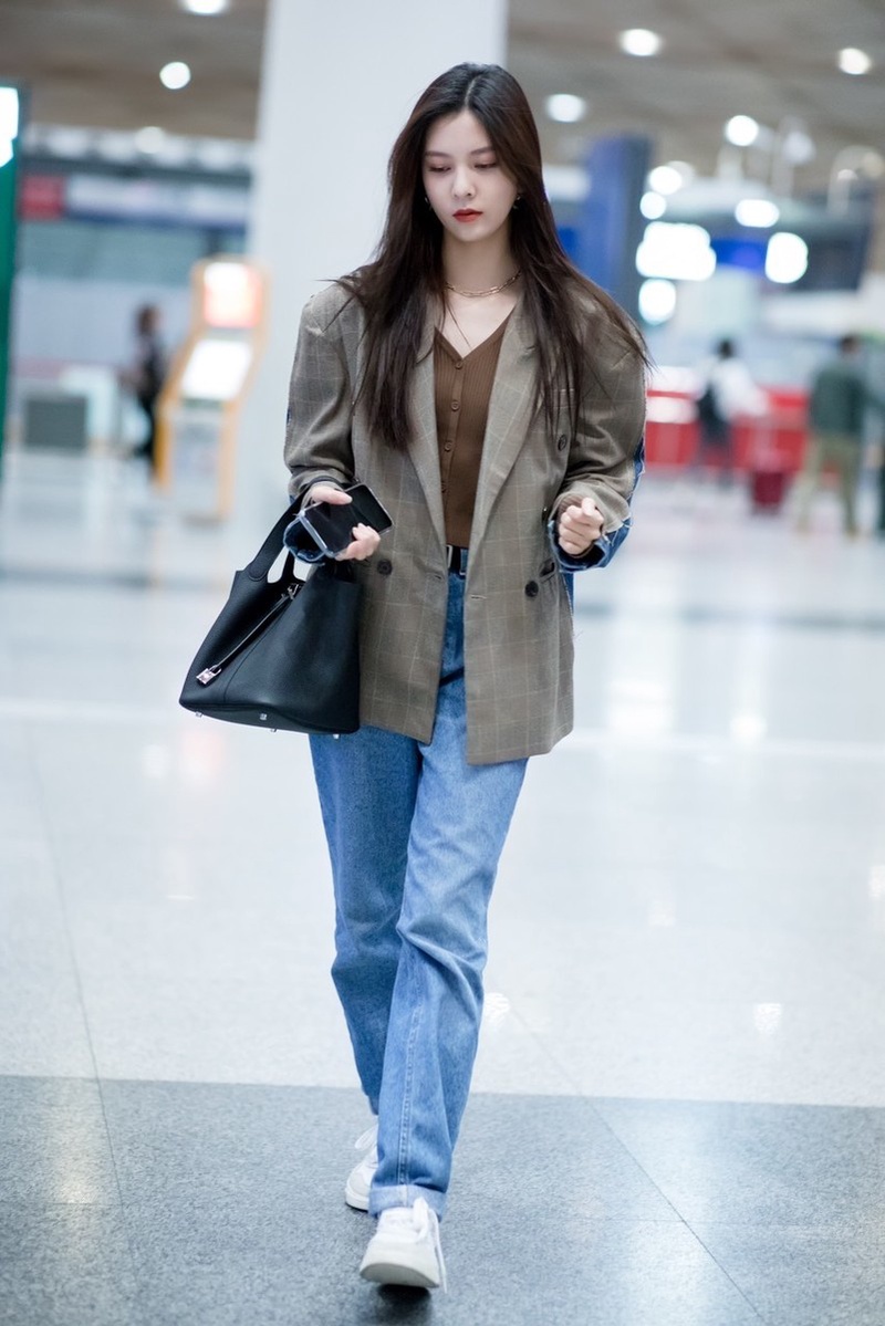 宋妍霏